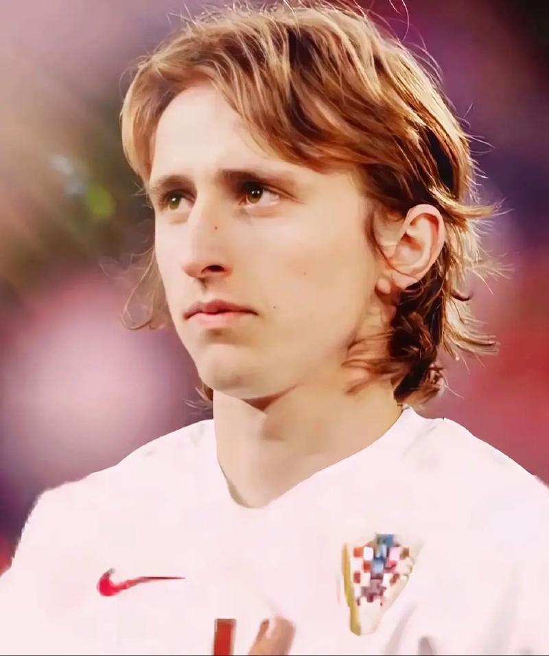 库普梅纳斯：我们想拿意杯冠军，但接下来要专注踢那不勒斯